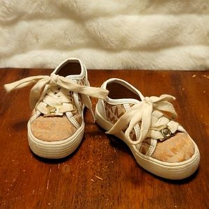 Micheal Kors size 6 sneakers
